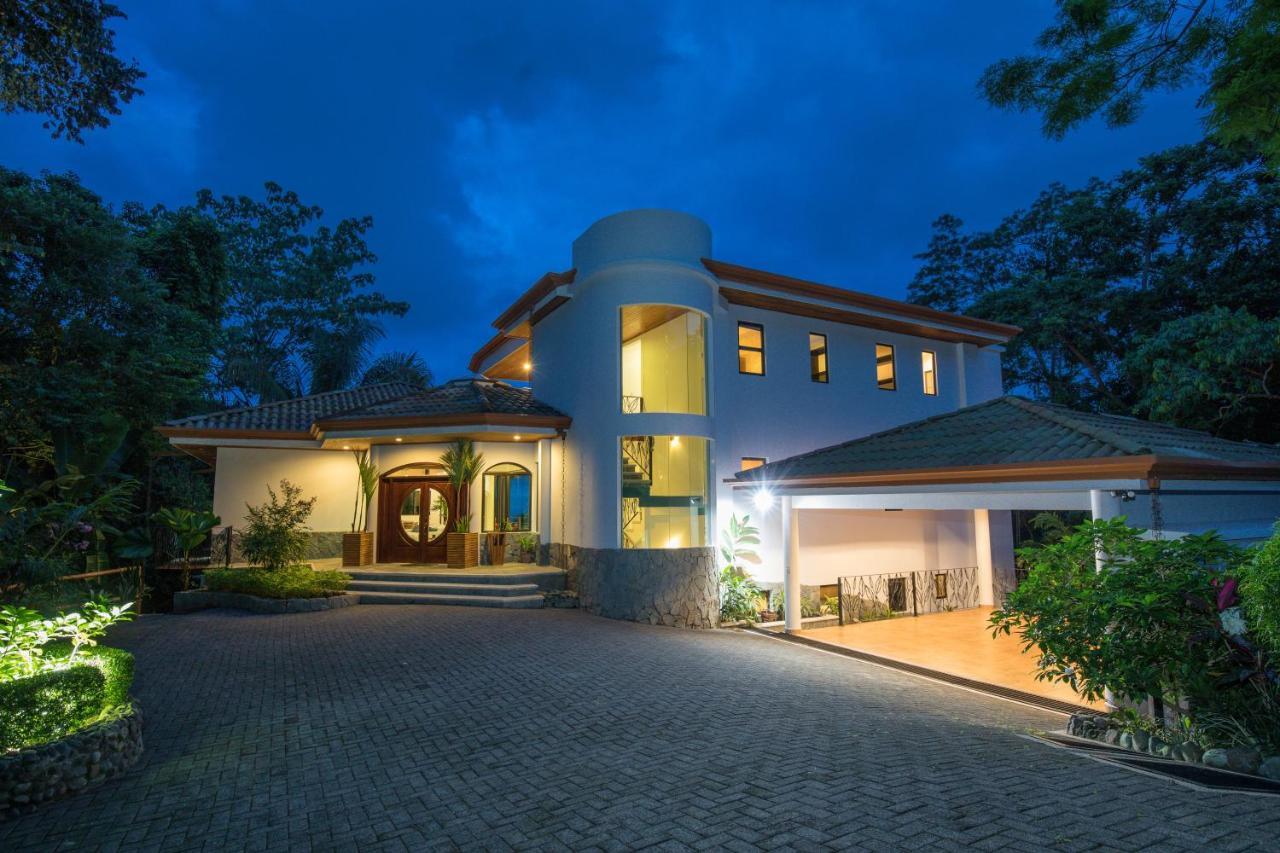 קפוס Casa Anjali By Sandglass מראה חיצוני תמונה